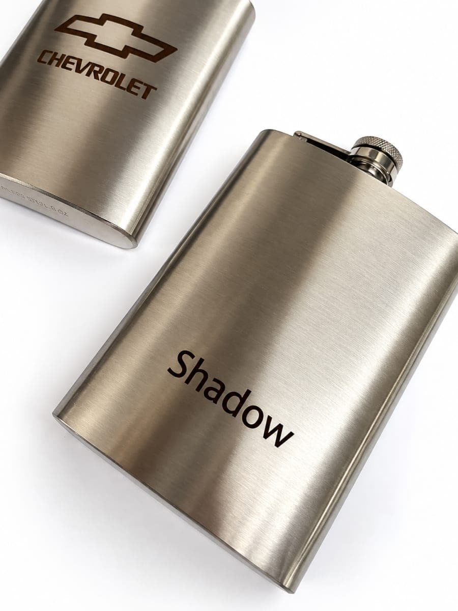 Petaca de acero inoxidable personalizada de 9 oz